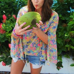 Floral long bell sleeve blouse